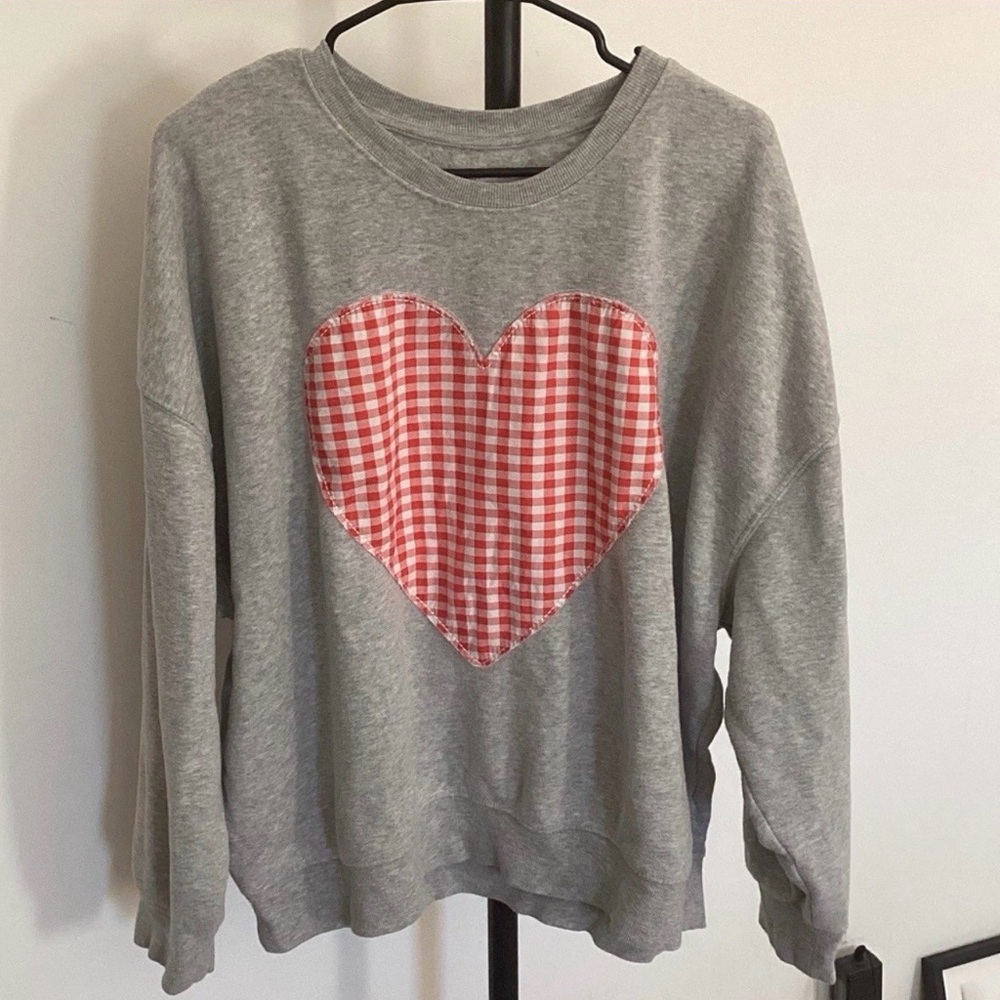 Universal Thread Gray Sweater with Red Checkered … - image 5